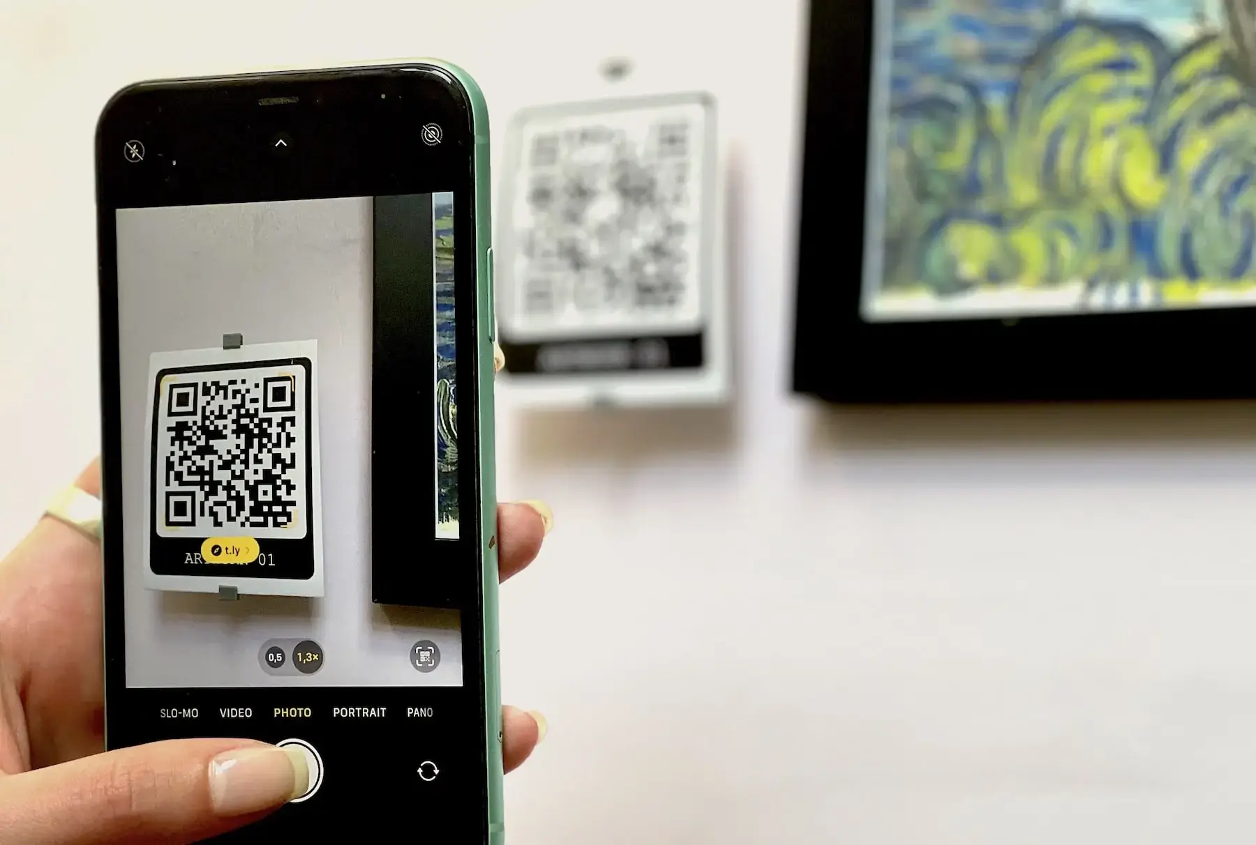 Efficient QR Codes